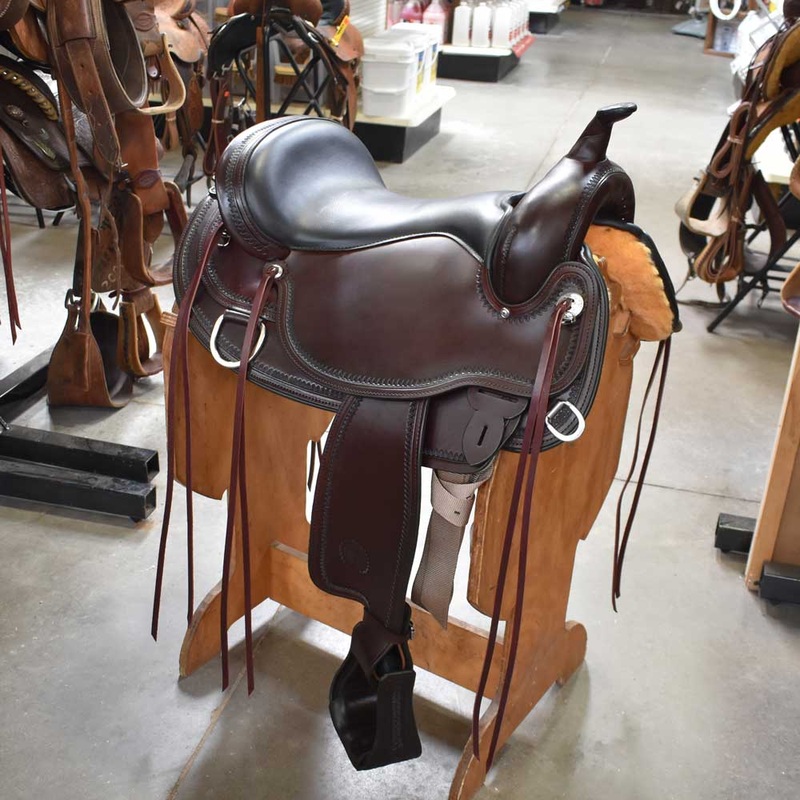 17 CIRCLE Y OMAHA FLEX 2 TRAIL SADDLE