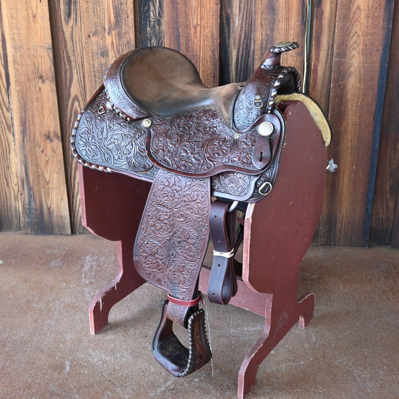 15 USED CIRCLE Y EQUITATION SADDLE