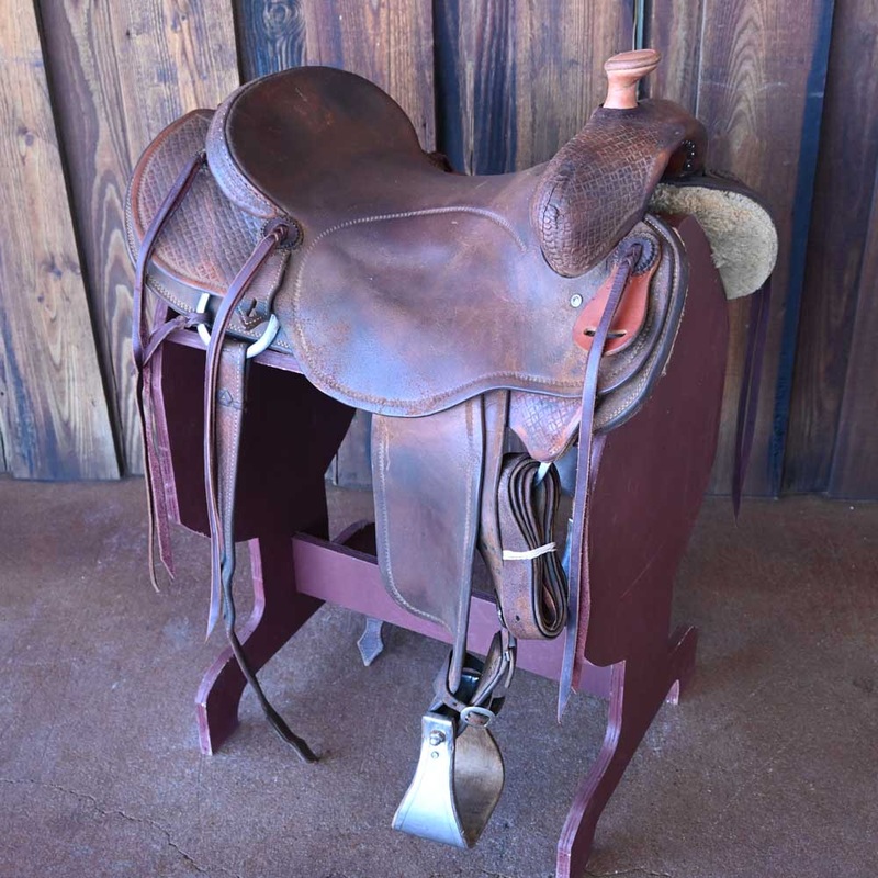 16.5 USED RANCH SADDLE