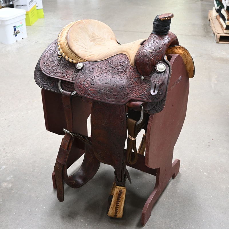 14.5 USED PAUL AMMERMAN ROPING SADDLE
