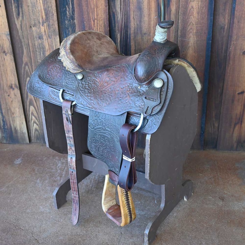 14.5 USED DEE PICKET ROPING SADDLE