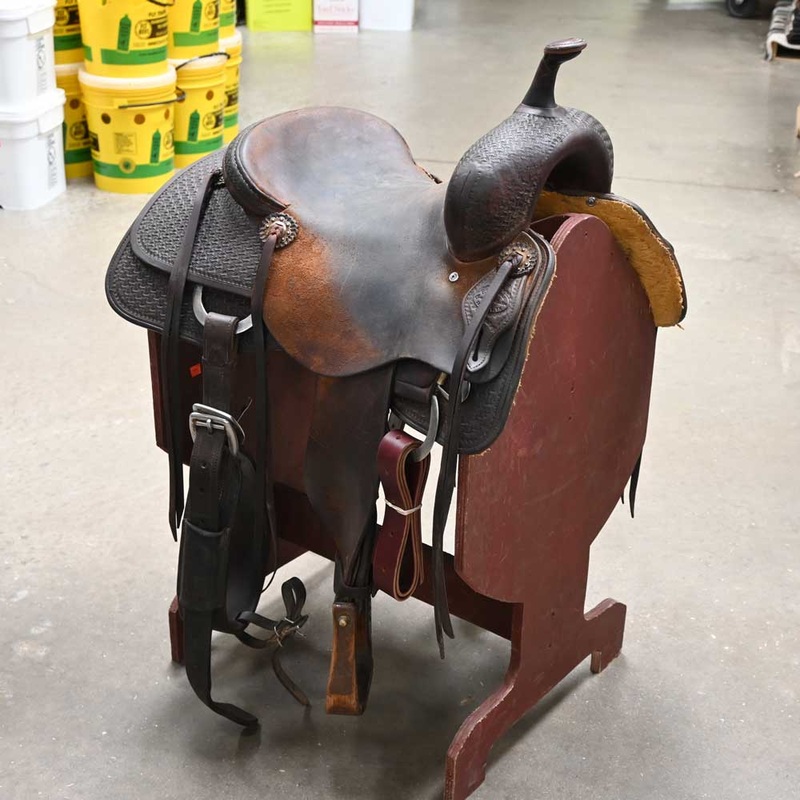 15 USED COWBOY COLLECTION CUTTING SADDLE